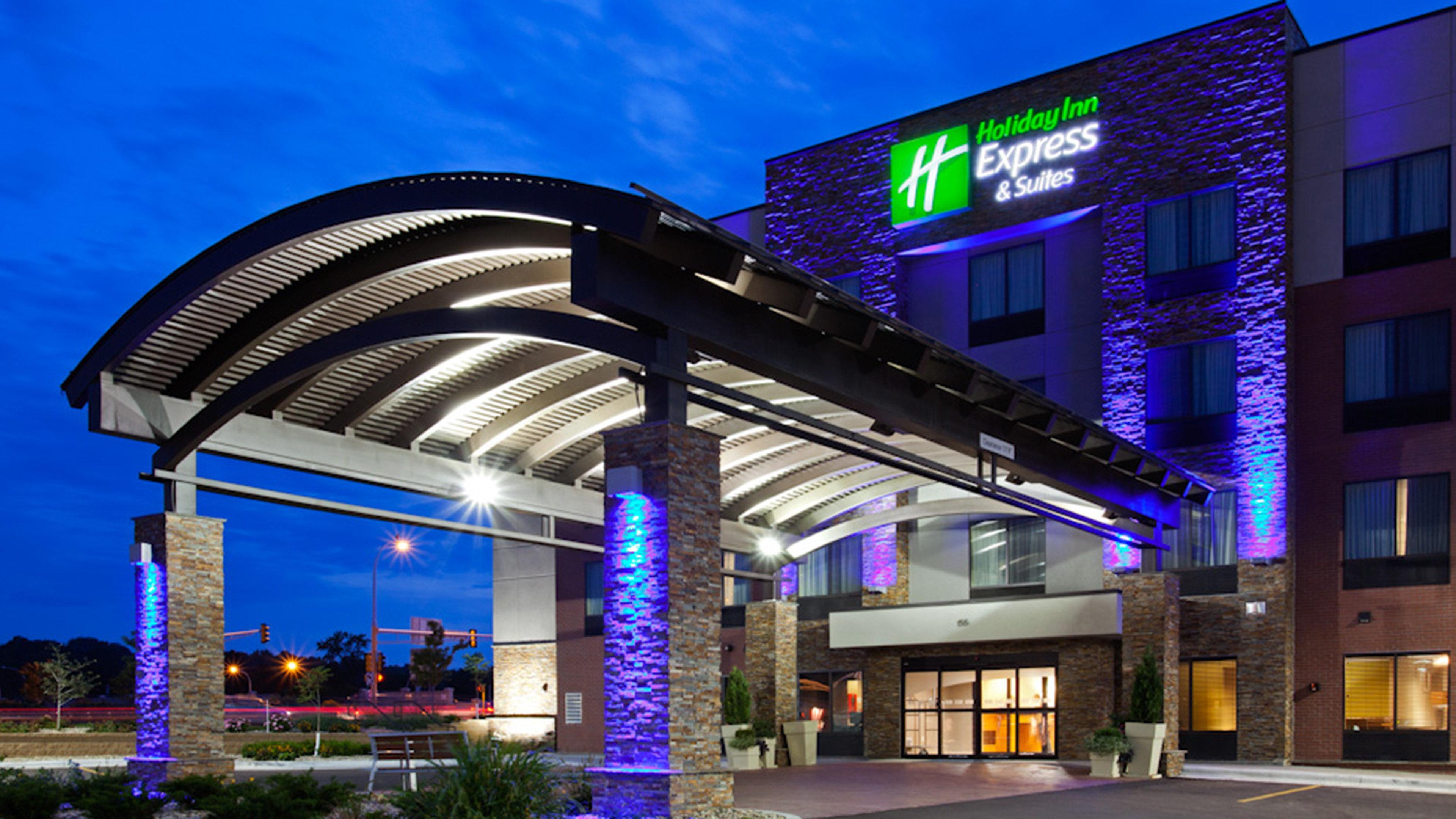 Holiday Inn Express And Suites Rochester West-Medical Center By Ihg Экстерьер фото