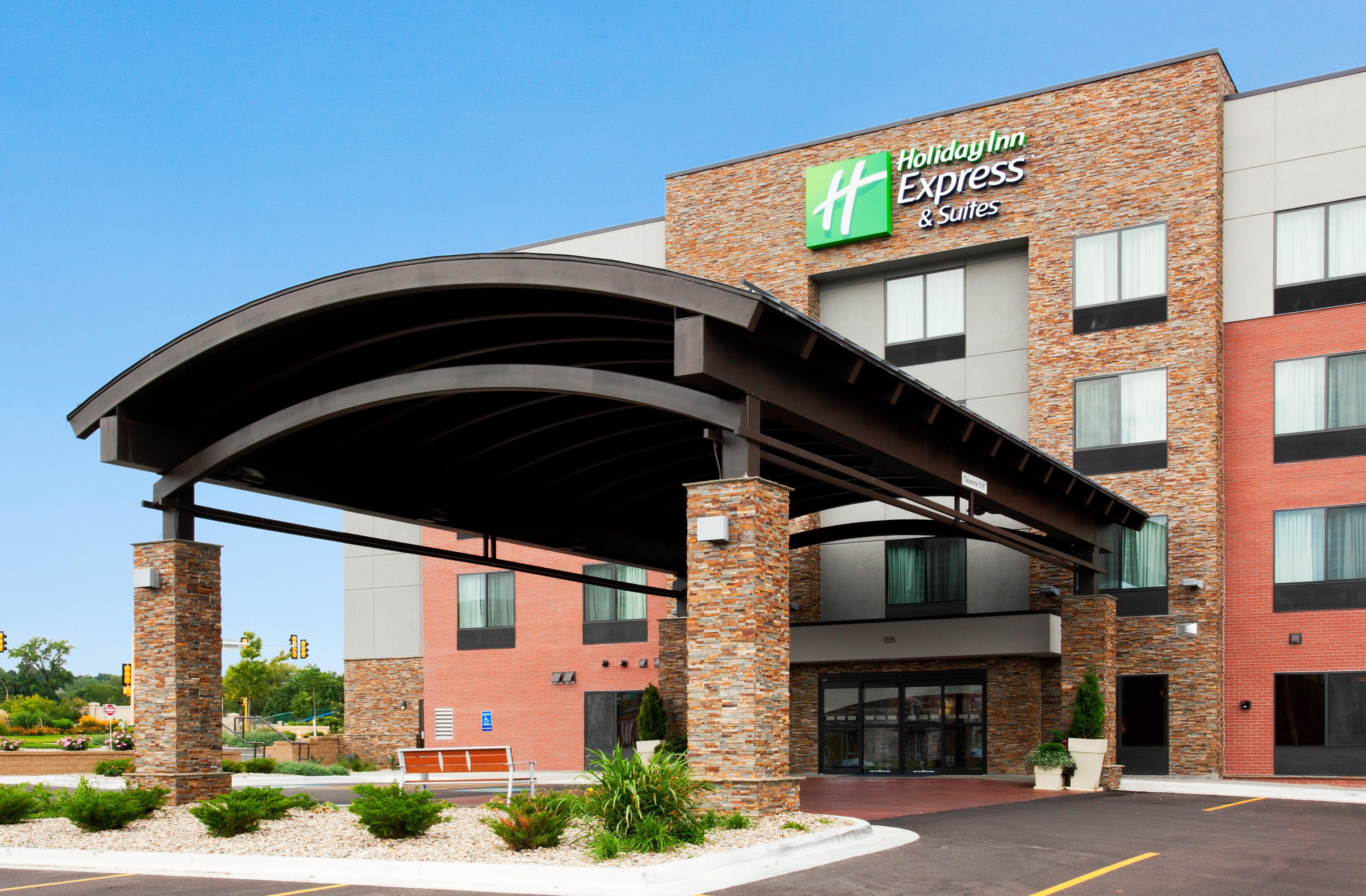 Holiday Inn Express And Suites Rochester West-Medical Center By Ihg Экстерьер фото